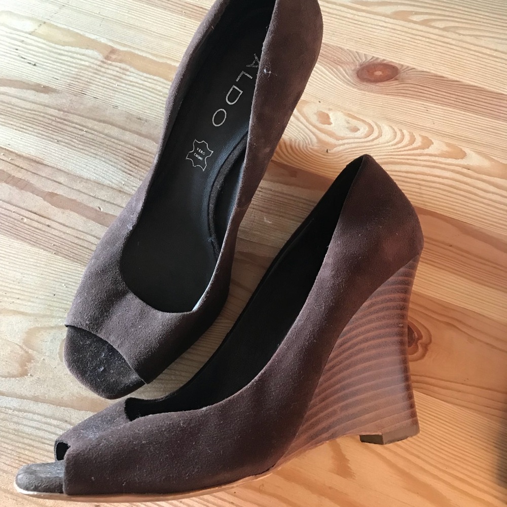 ALDO 3” Wedge Heels (Brown)